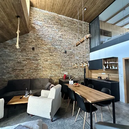 Apartmán Luxusní Domovjanka - Lysá Hora, Smrk, Kmínek, Slavíč *