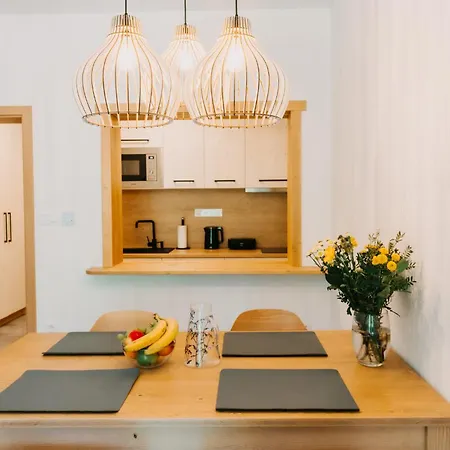 Luxusni Domovjanka - Lysa Hora, Smrk, Kminek, Slavic, Knehyne Apartman *