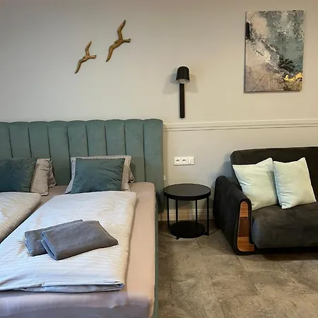 Luxusni Domovjanka - Lysa Hora, Smrk, Kminek, Slavic, Knehyne Apartment